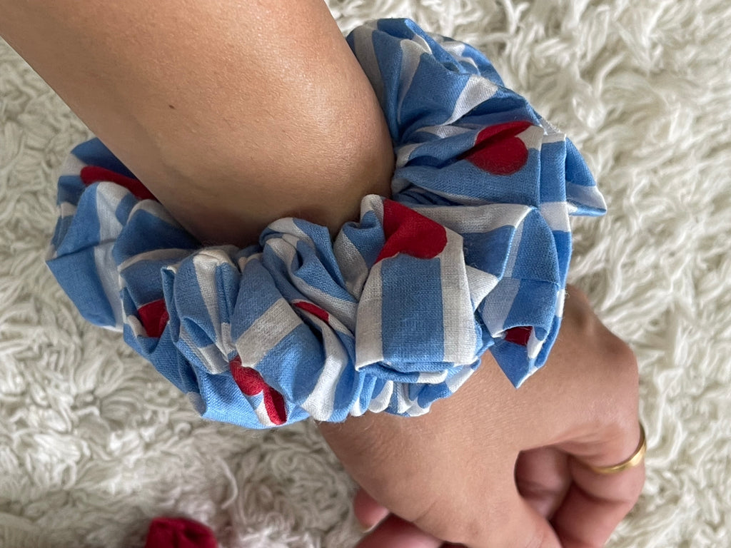 Neidra Scrunchies
